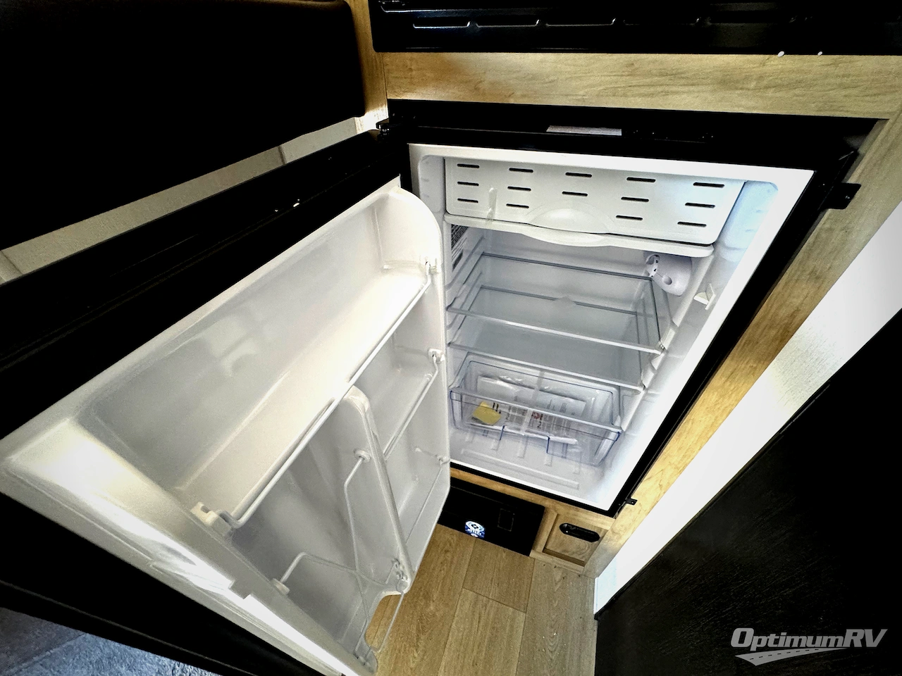 2026 Forest River Cherokee Wolf Pup 14BHLP Photo 9