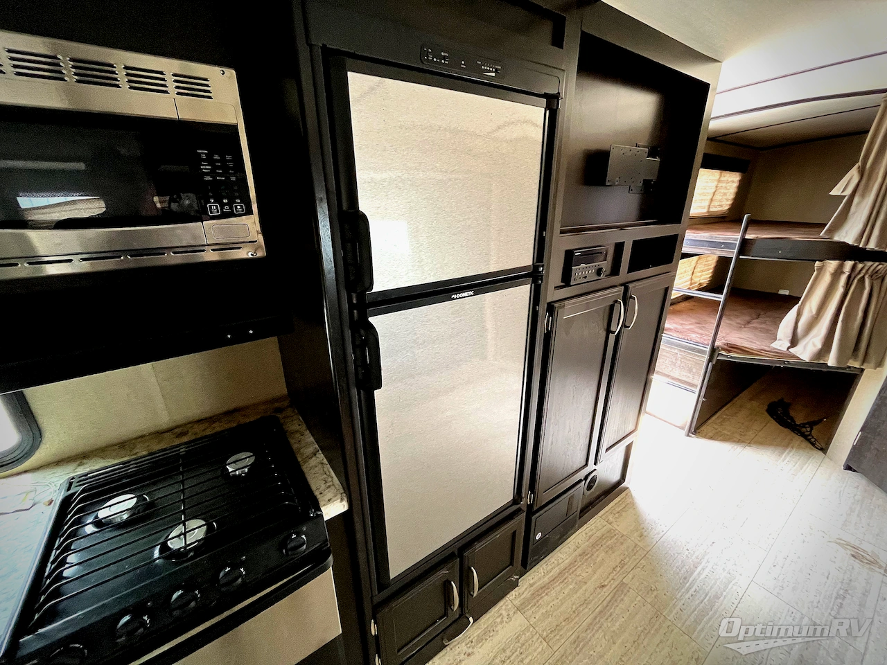 2018 Grand Design Imagine 2800BH Photo 22