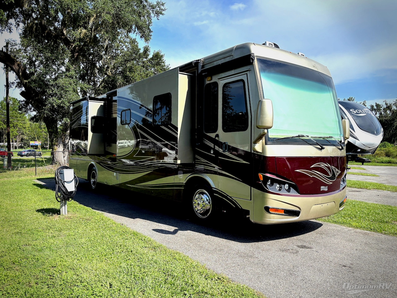 2012 Newmar Ventana LE
