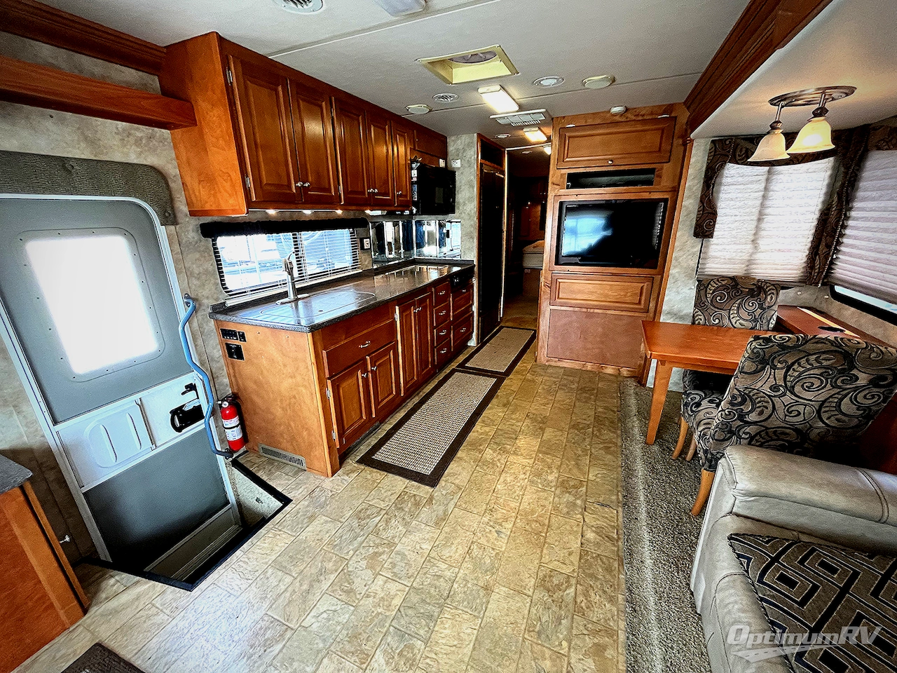 2008 Gulf Stream Crescendo 8356 Photo 10