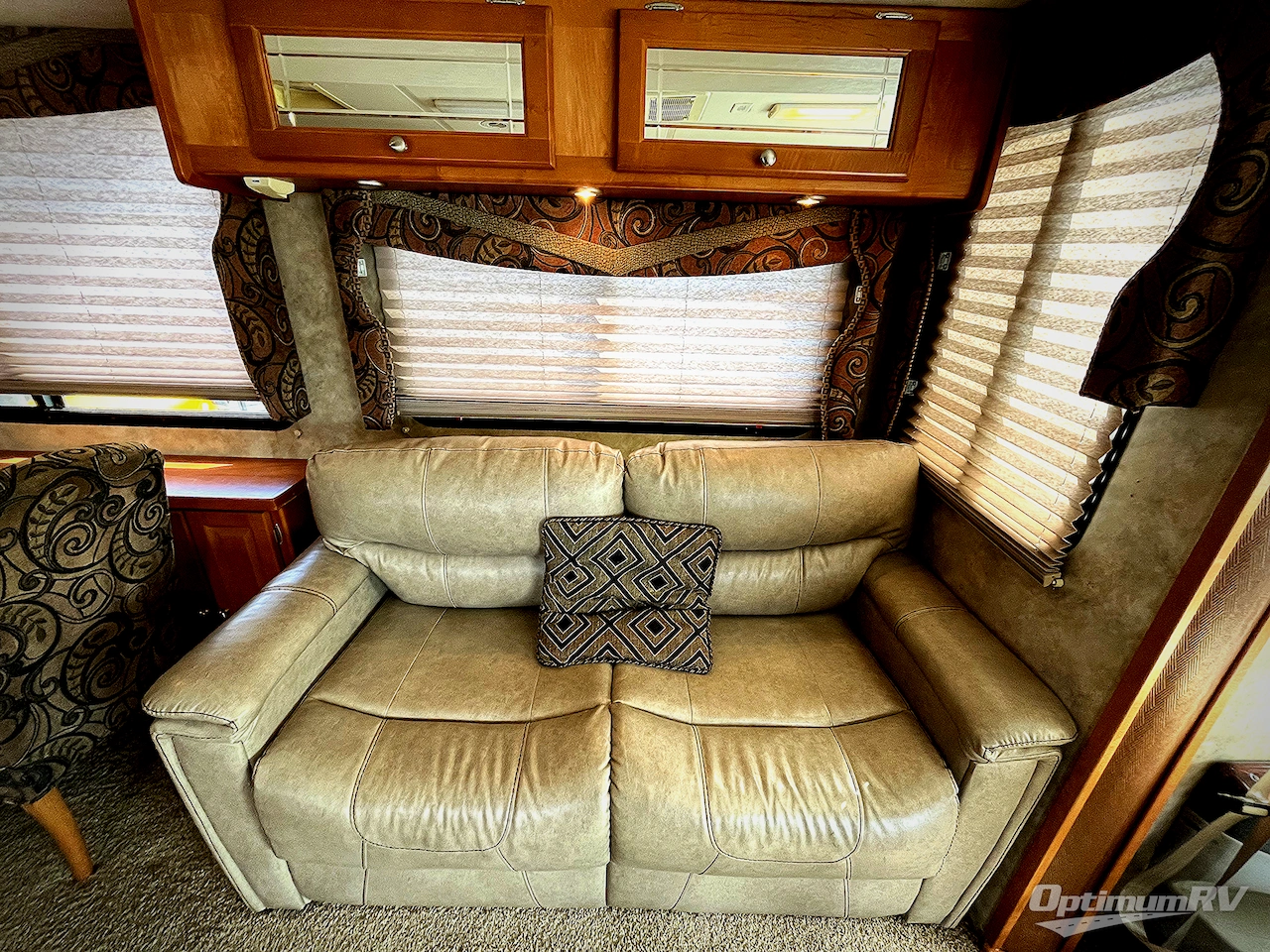 2008 Gulf Stream Crescendo 8356 Photo 15