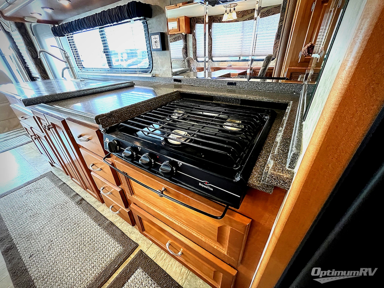 2008 Gulf Stream Crescendo 8356 Photo 20