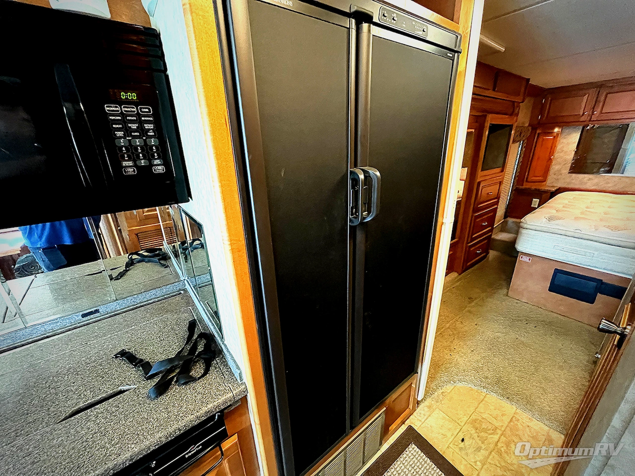 2008 Gulf Stream Crescendo 8356 Photo 21
