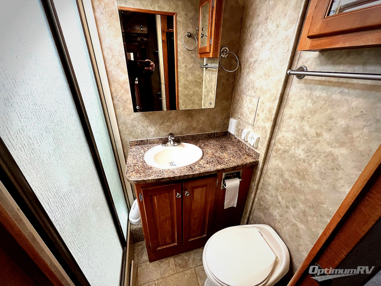 2008 Gulf Stream Crescendo 8356 Photo 23