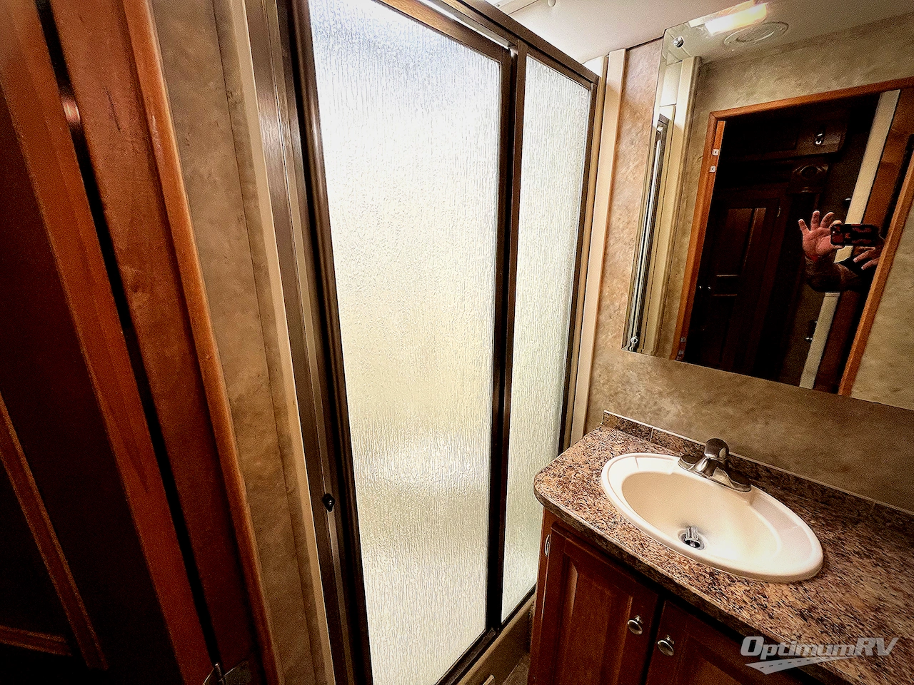 2008 Gulf Stream Crescendo 8356 Photo 25