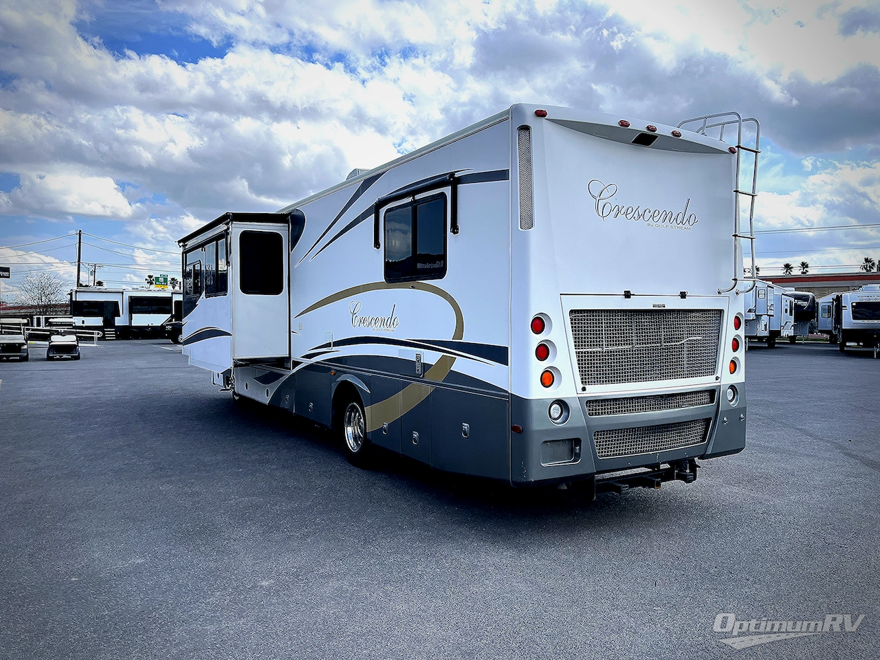 2008 Gulf Stream Crescendo 8356 Photo 4