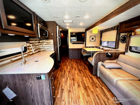 2018 Coachmen Mirada 35BH RV Photo 4