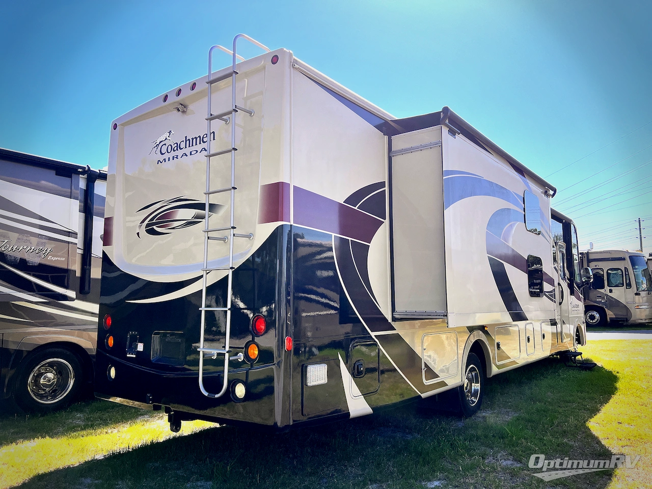 2018 Coachmen Mirada 35BH Photo 3