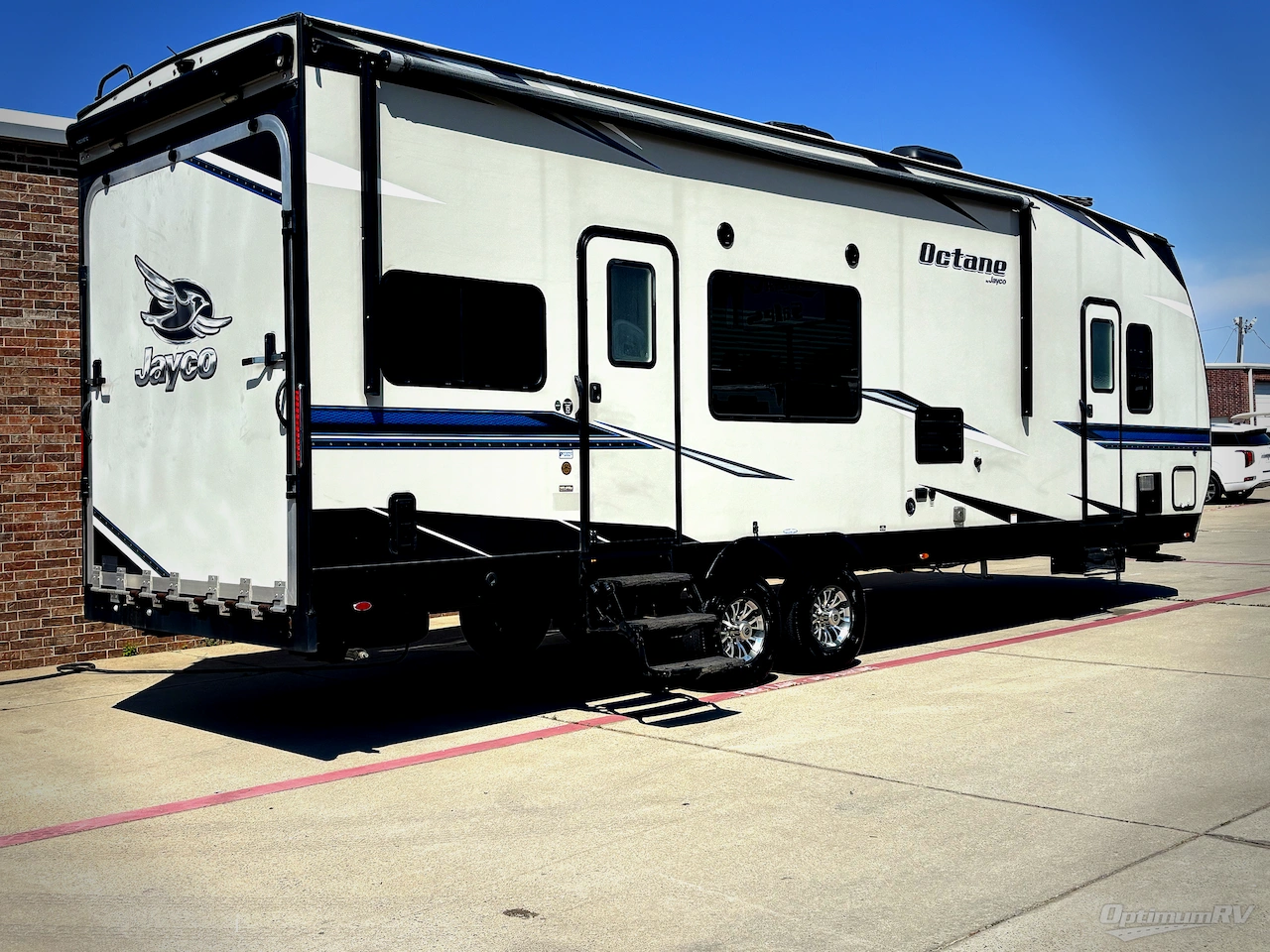 2019 Jayco Octane T30F Photo 2