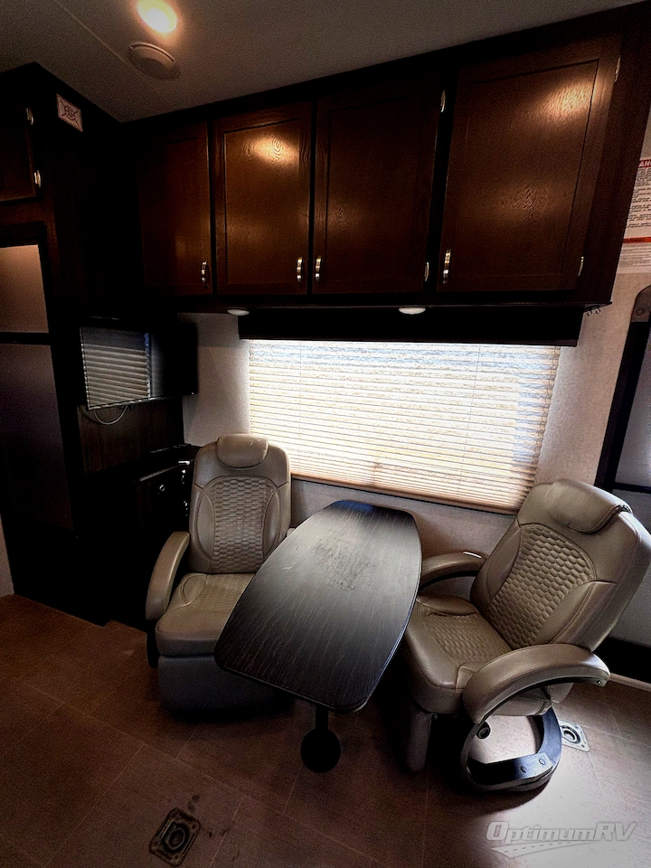 2019 Jayco Octane T30F Photo 17