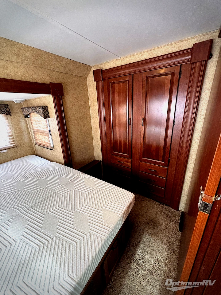 2013 Forest River Sunseeker 2500TS Chevy Photo 15