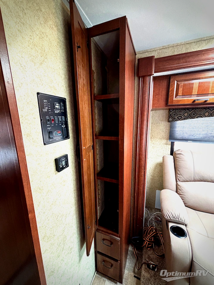 2013 Forest River Sunseeker 2500TS Chevy Photo 19