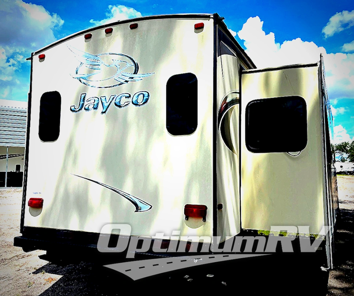 2015 Jayco Eagle 338RETS Photo 2