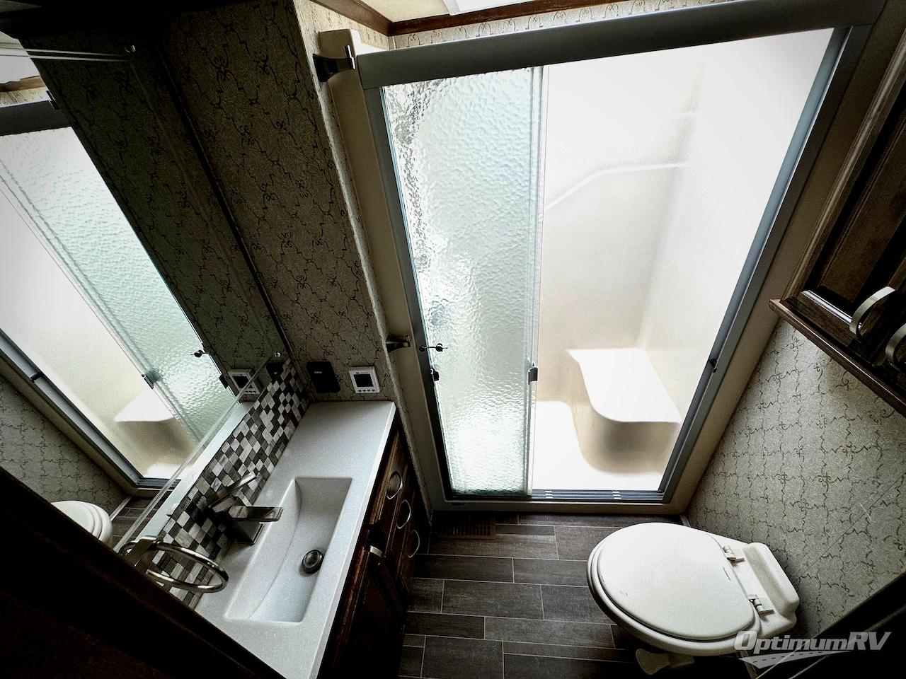 2019 Forest River RiverStone 39FKTH Photo 6