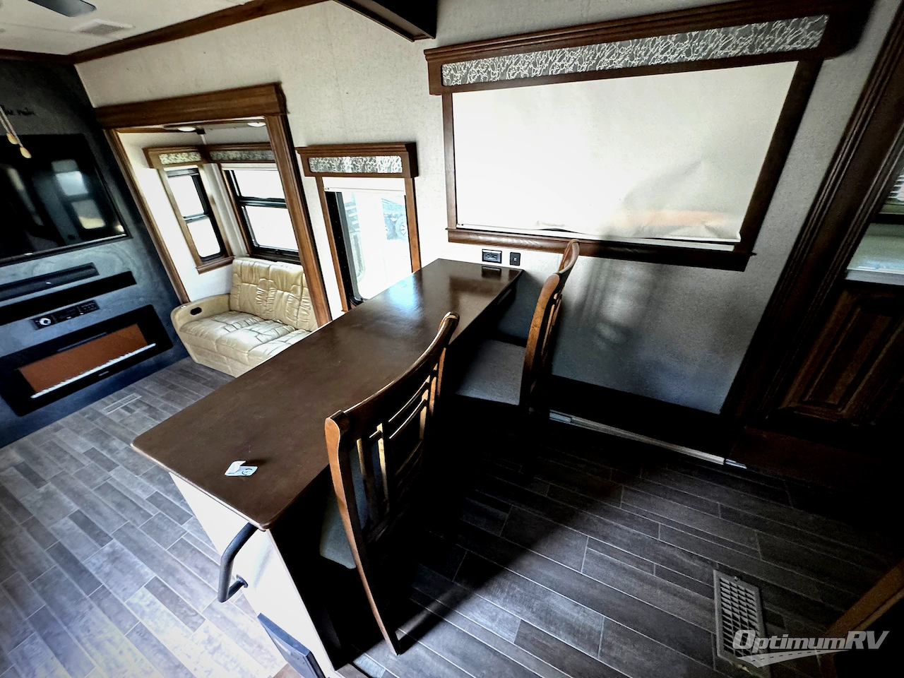 2019 Forest River RiverStone 39FKTH Photo 9