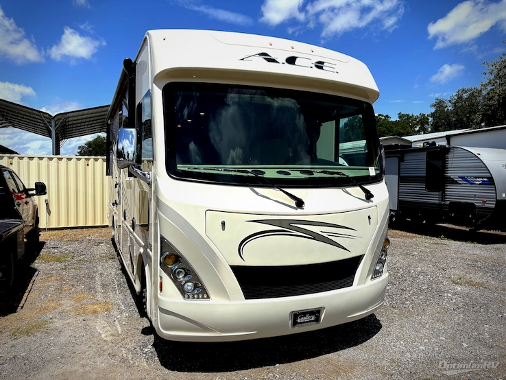 2018 Thor ACE 27.2 RV Photo 1