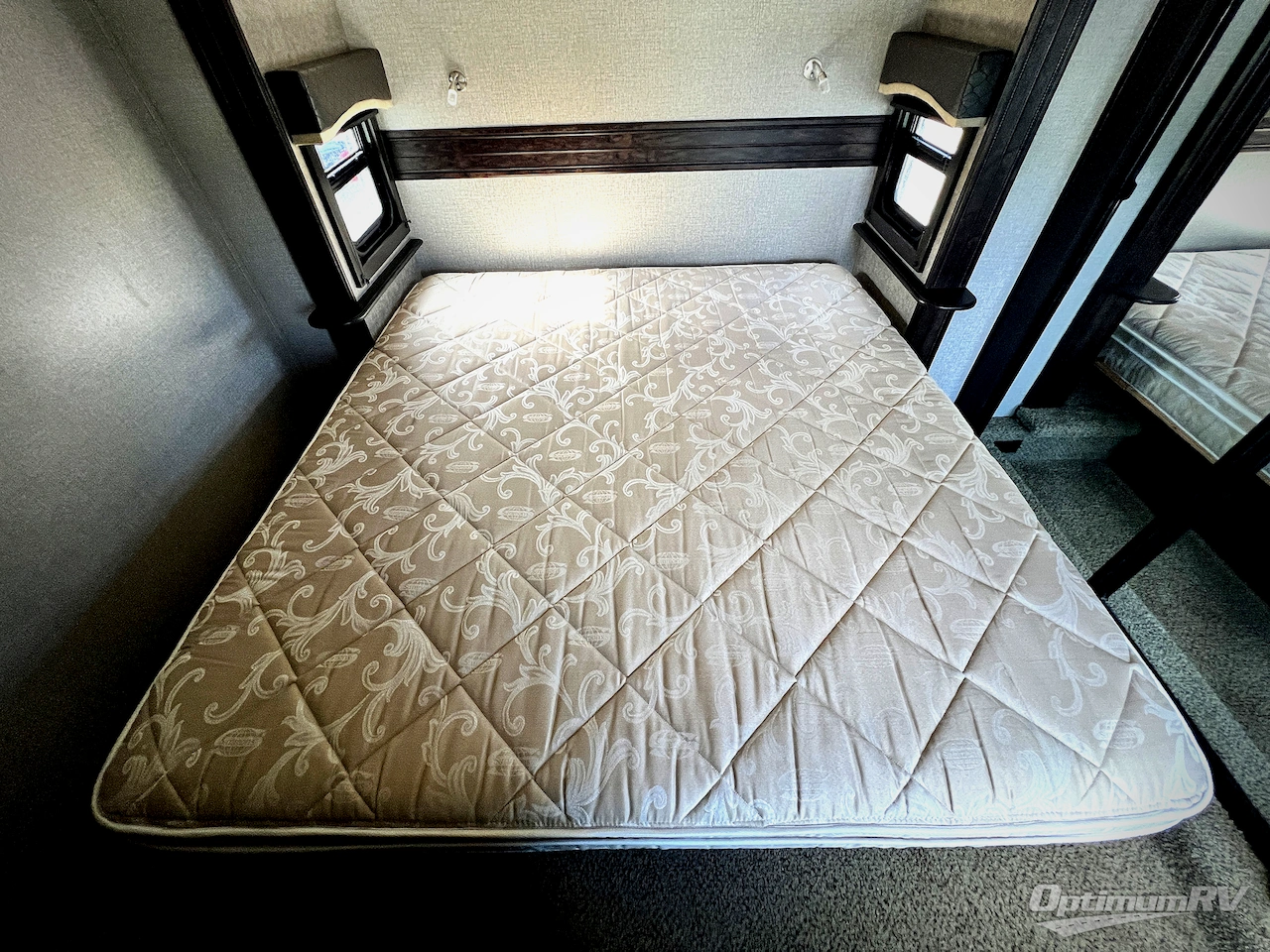 2019 Jayco Eagle 321RSTS Photo 19