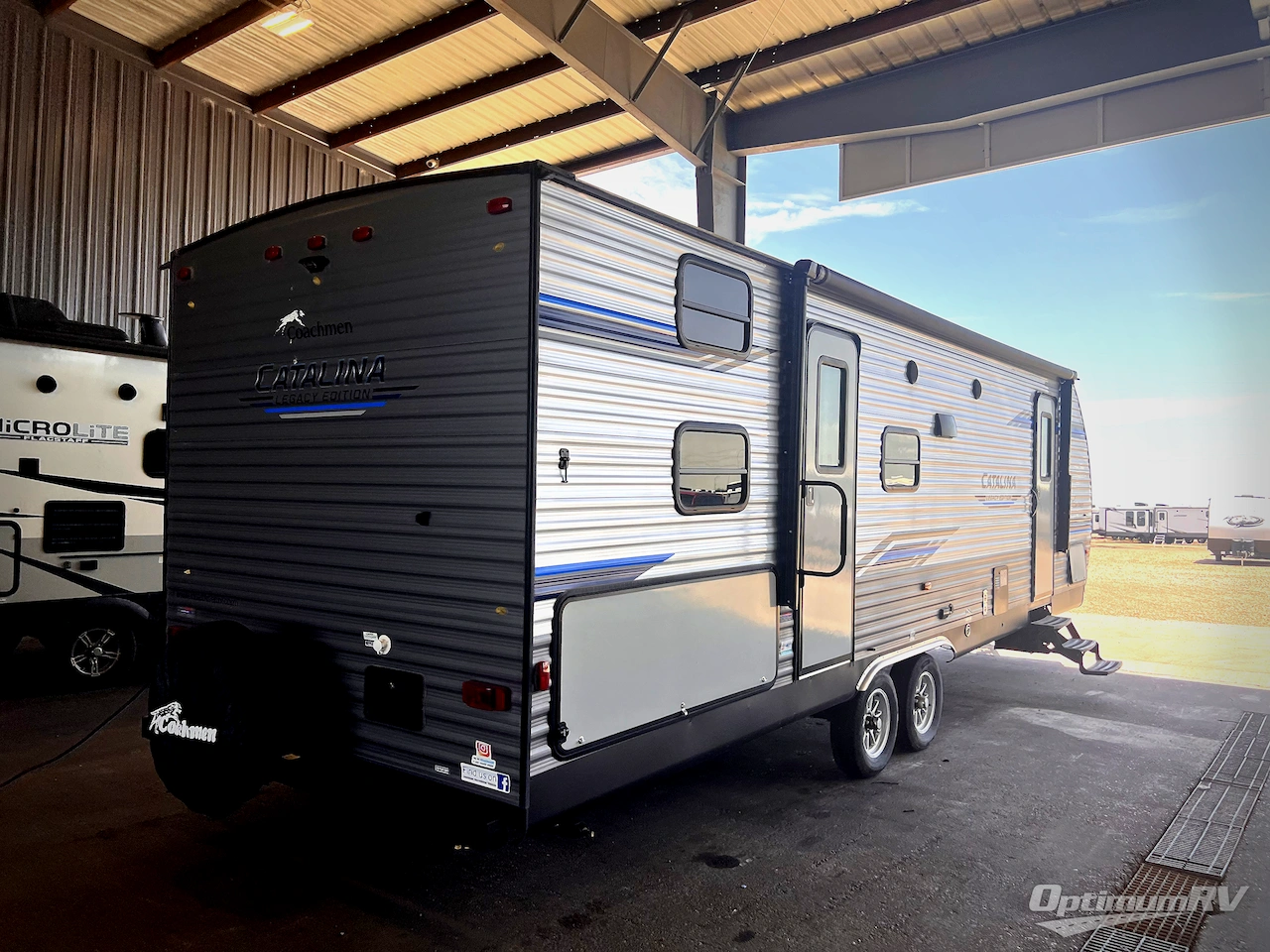 2021 Coachmen Catalina Legacy 263BHSCK Photo 2