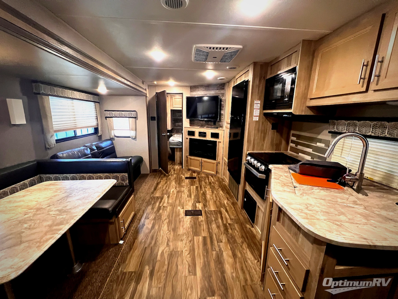 2021 Coachmen Catalina Legacy 263BHSCK Photo 4
