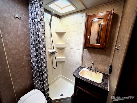 2017 Jayco Jay Feather X17Z RV Photo 4