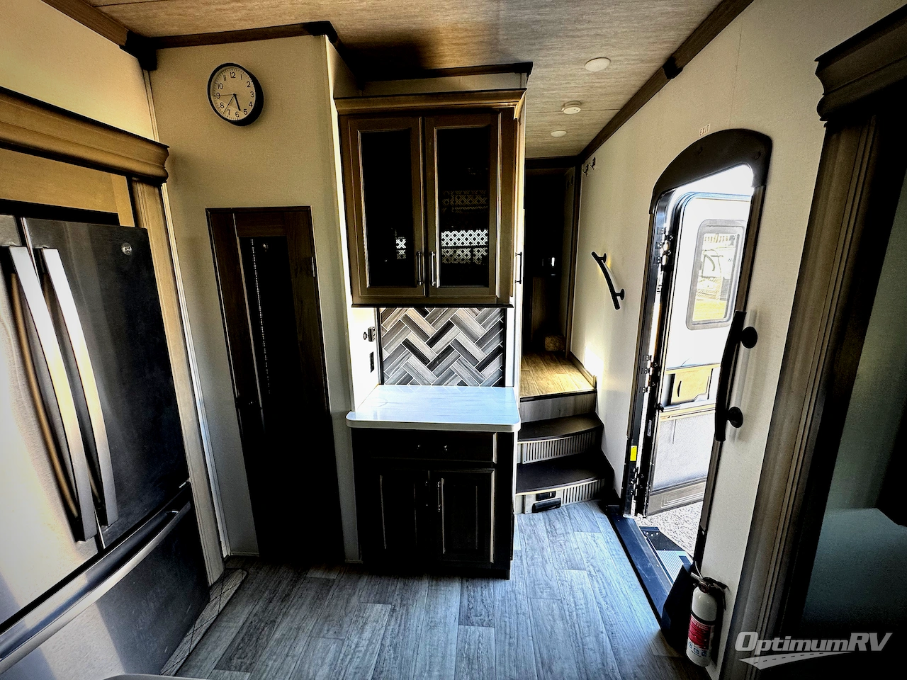 2022 Keystone Montana 3791RD Photo 8