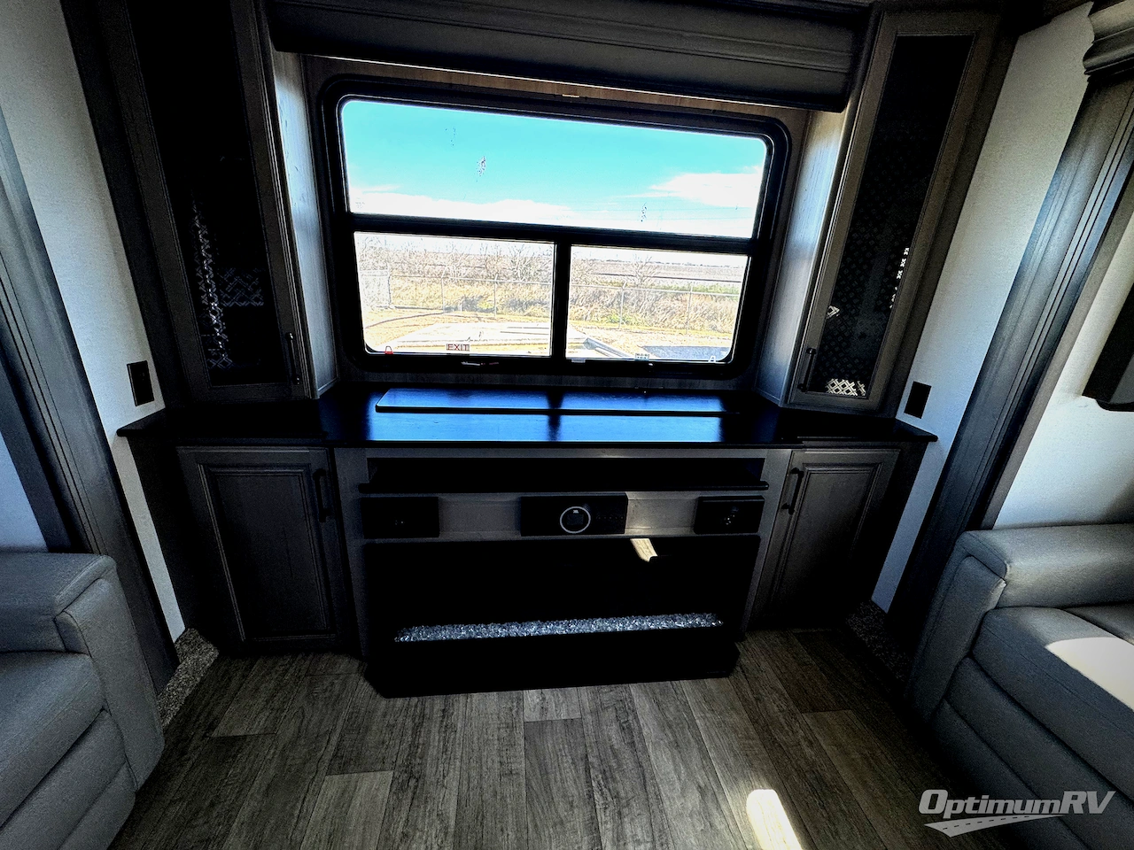 2022 Keystone Montana 3791RD Photo 14