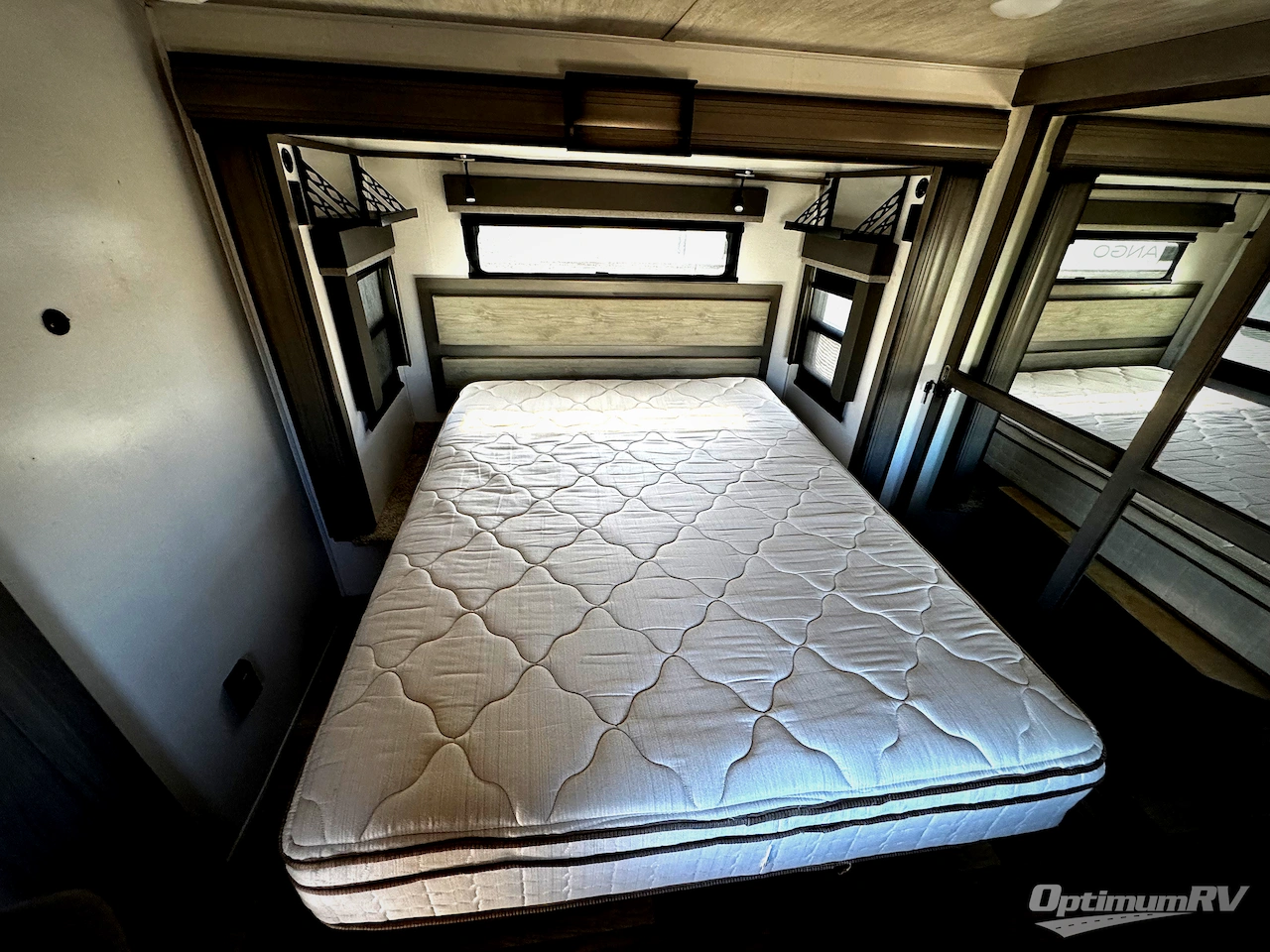 2022 Keystone Montana 3791RD Photo 21