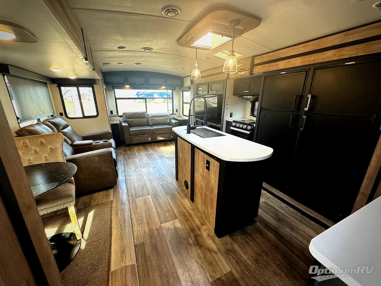 2023 Keystone Outback 328RL Photo 4