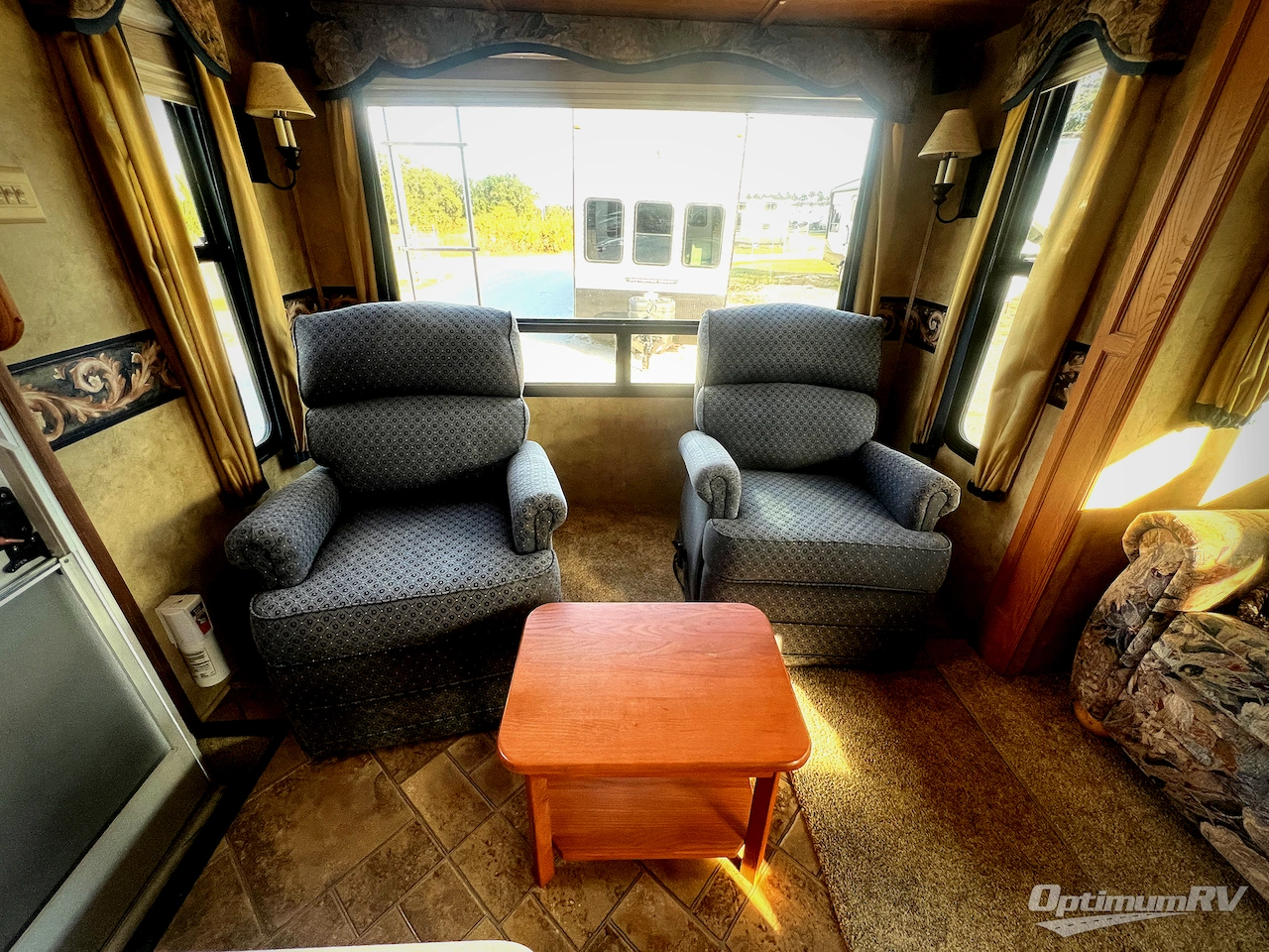 2008 Keystone Montana 2955RL Photo 6
