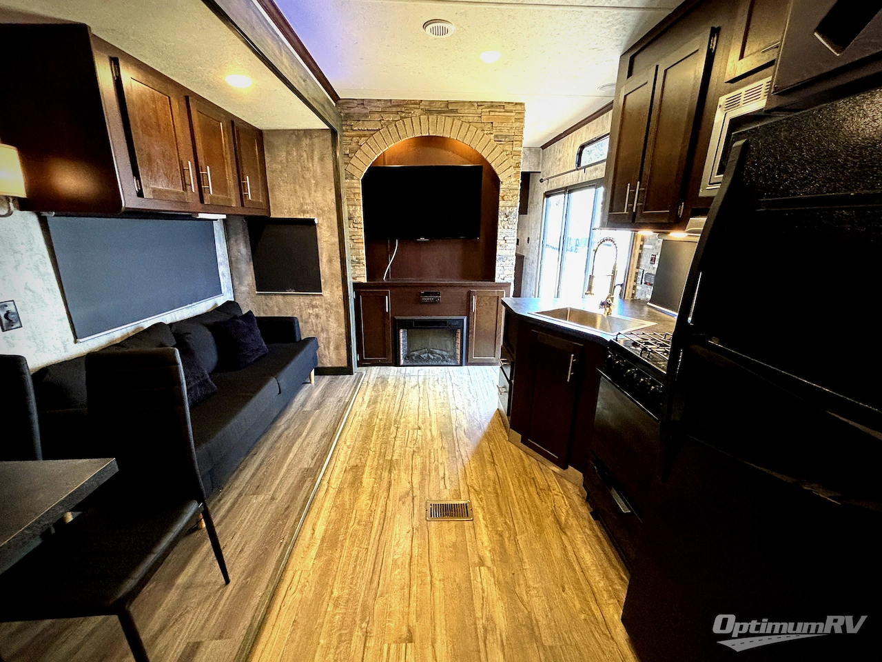 2018 Forest River Cherokee Destination Trailers 39KR Photo 5