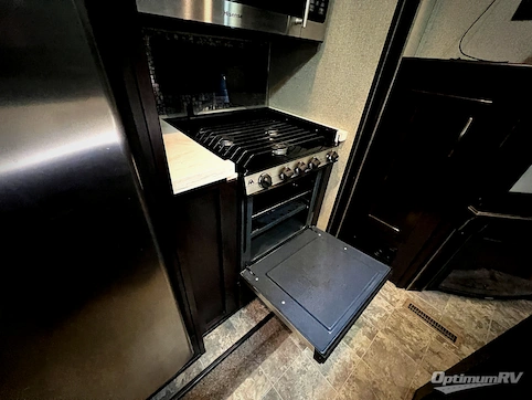 2017 Keystone Raptor 426TS RV Photo 2