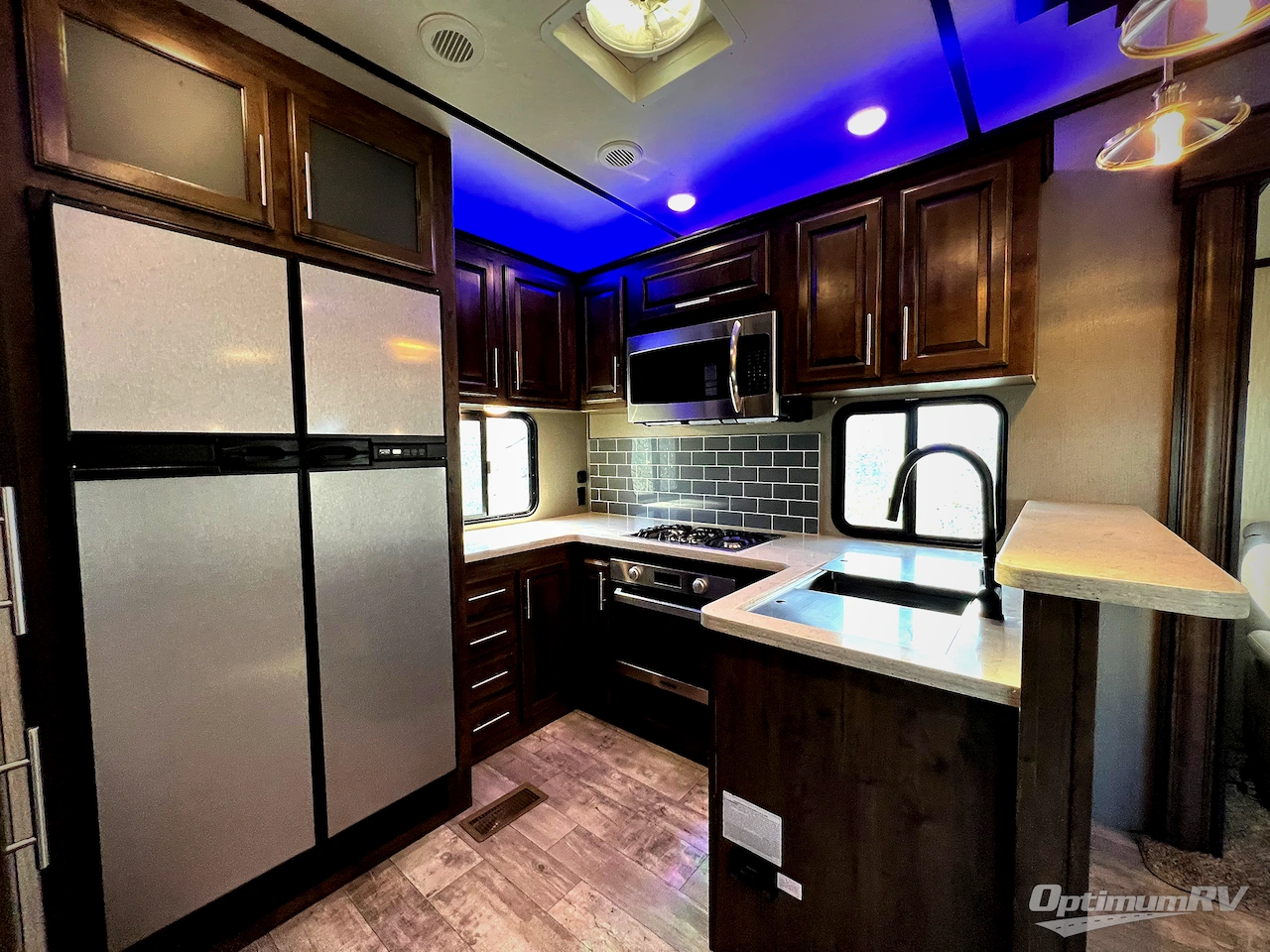 2020 CrossRoads Cameo CE3801RK Photo 9