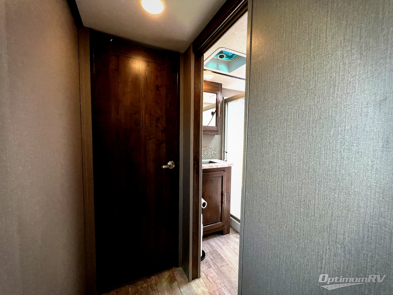 2020 CrossRoads Cameo CE3801RK Photo 18