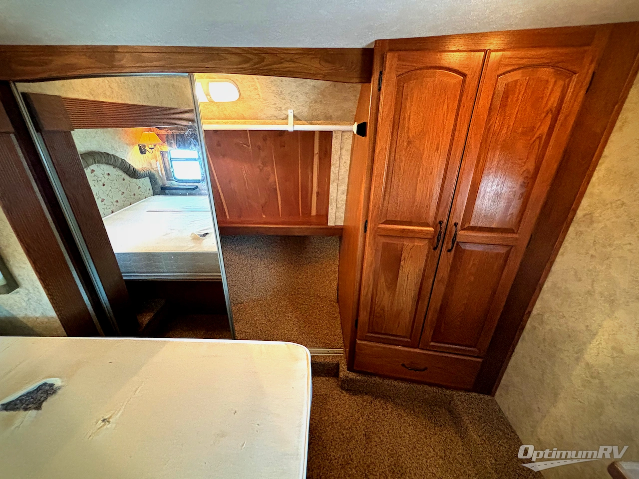 2011 Keystone Montana 3665 RE Photo 12