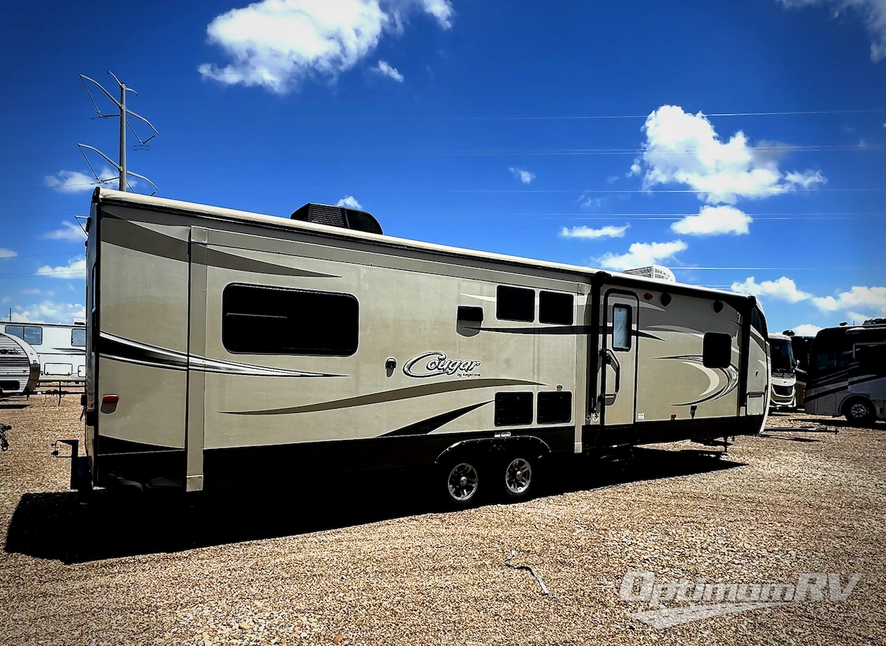 2017 Keystone Cougar X-Lite 30RLI Photo 2