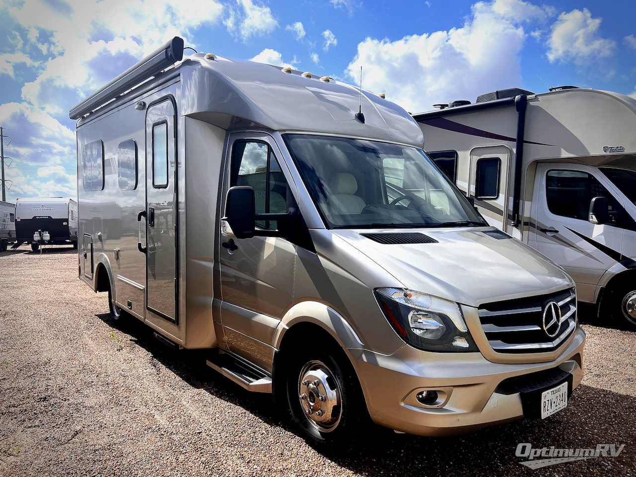 2018 Pleasure-Way Plateau XLTD Std. Model Photo 1