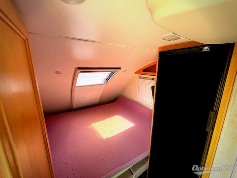2019 Liberty Outdoors Little Guy Mini MAX RV Photo 4