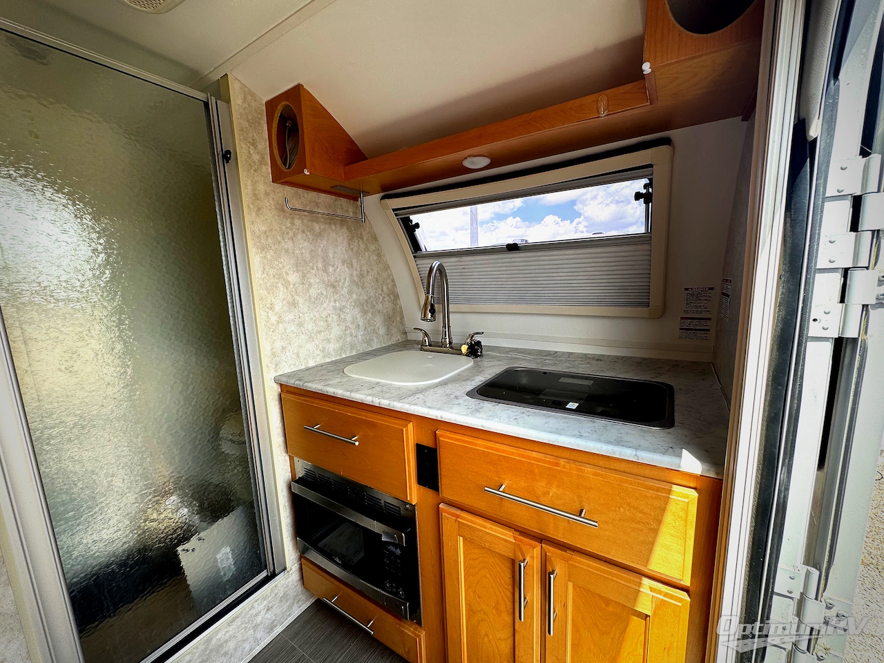 2019 Liberty Outdoors Little Guy Mini MAX Photo 5