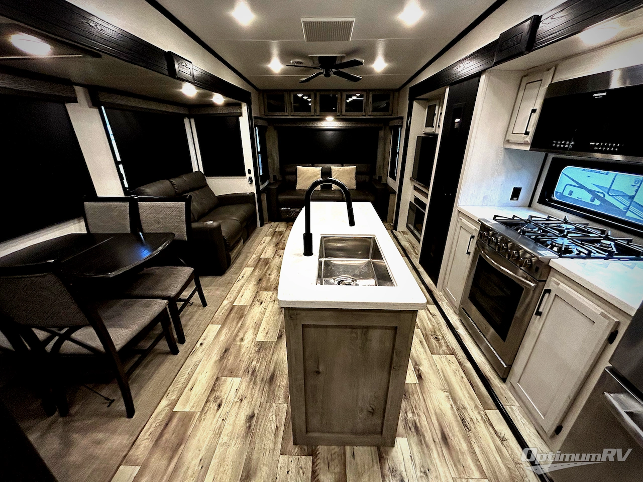 2022 KZ Durango D333RLT Photo 4