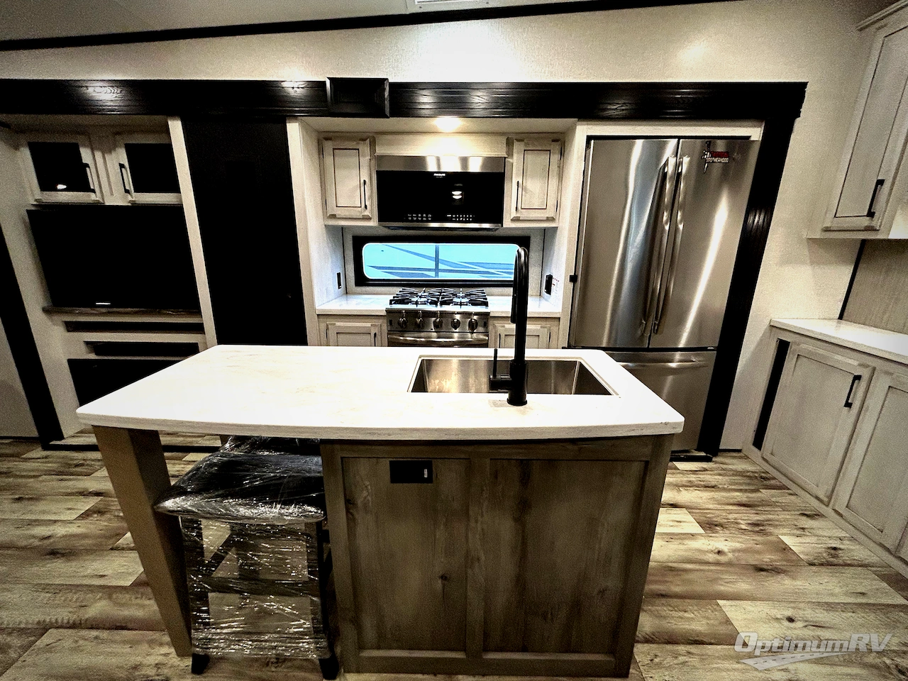 2022 KZ Durango D333RLT Photo 6