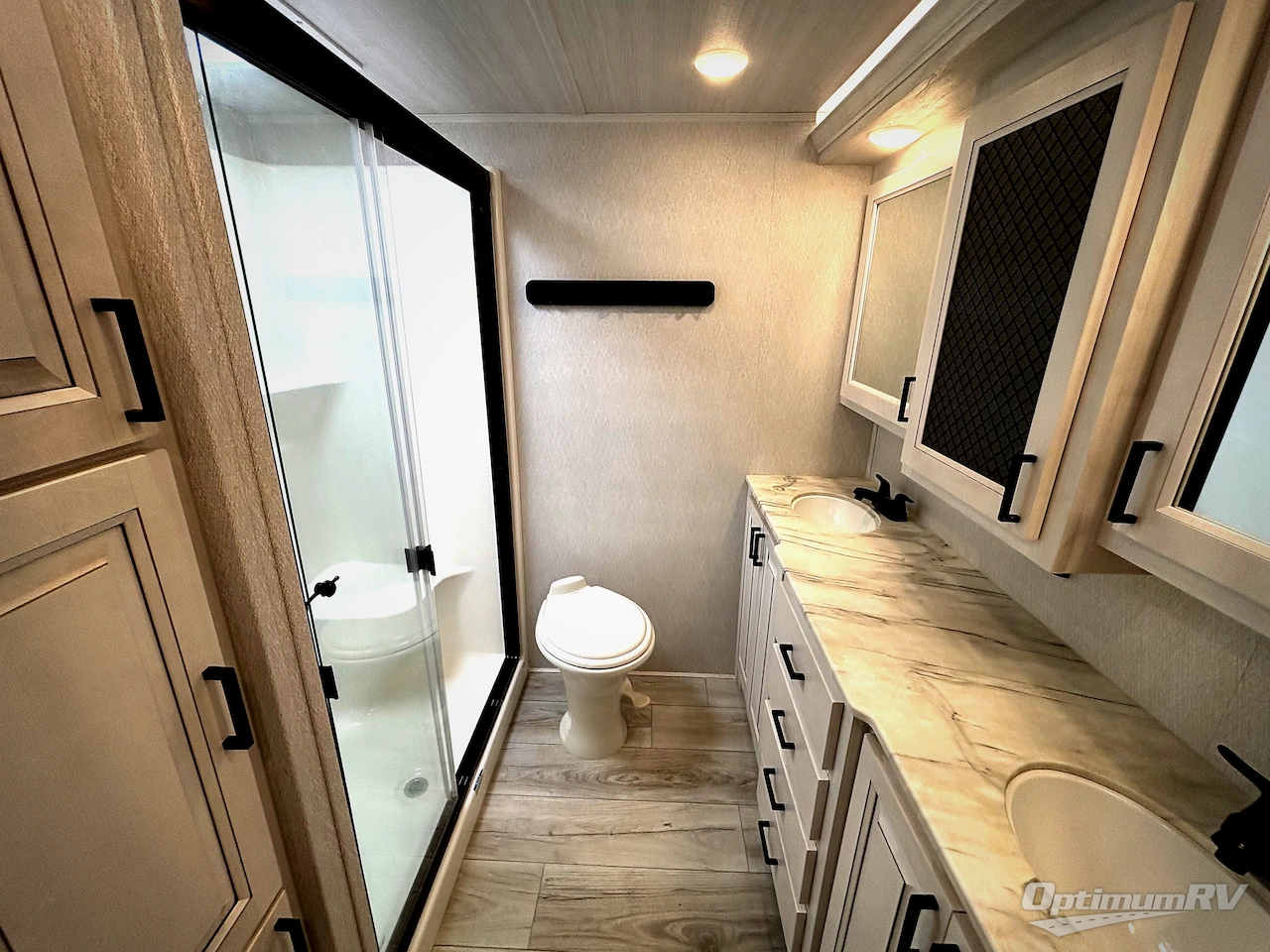 2023 East To West Ahara 365RL Photo 14