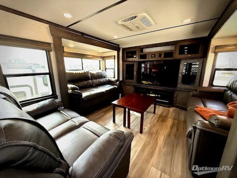 2022 Alliance Paradigm 385FL RV Photo 3