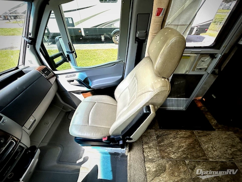 2012 Winnebago View Profile 24G RV Photo 3
