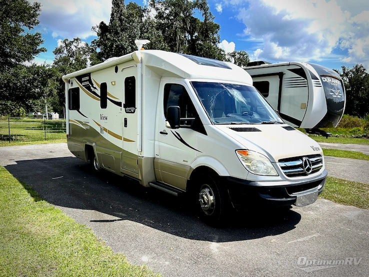 2012 Winnebago View Profile 24G RV Photo 1