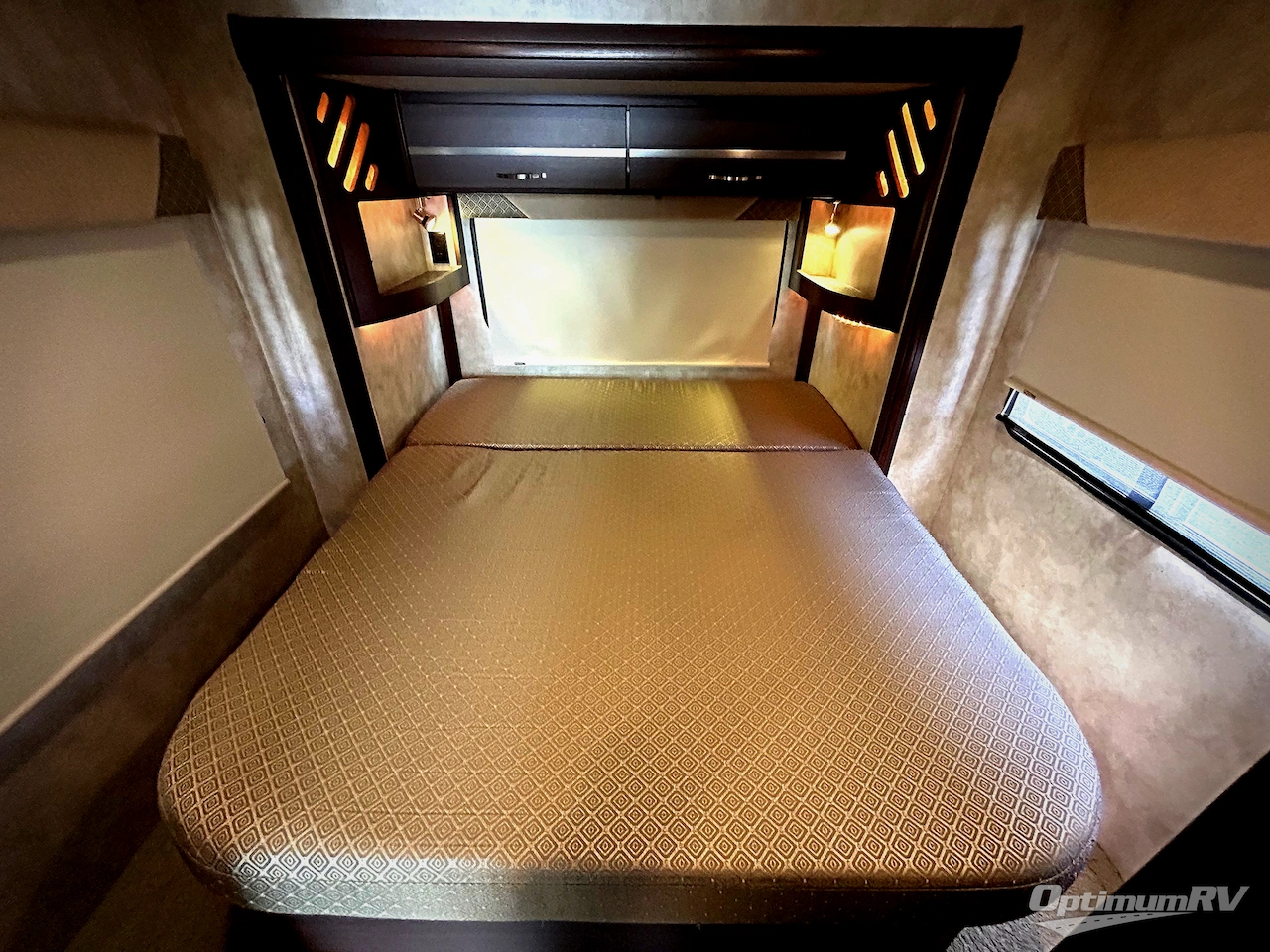 2012 Winnebago View Profile 24G Photo 15
