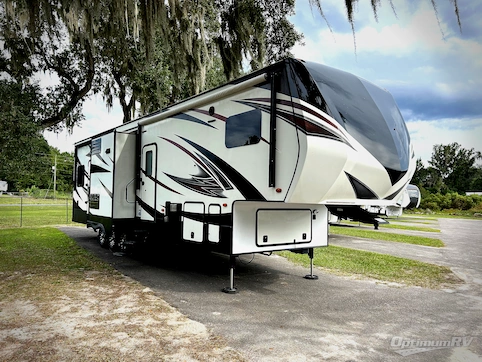Used 2016 Prime Time Spartan 1234X Featured Photo