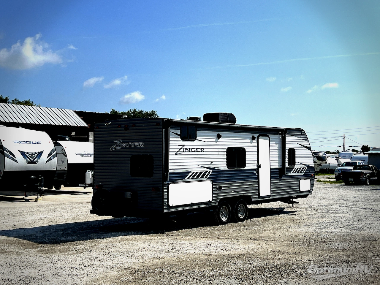 2023 CrossRoads Zinger Lite ZR259FL Photo 2