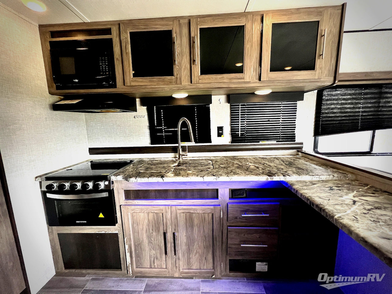 2023 CrossRoads Zinger Lite ZR259FL Photo 10