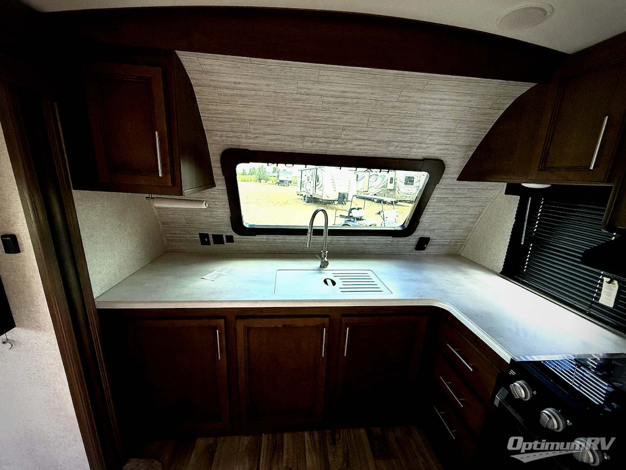 2020 Keystone Cougar Half-Ton 29FKD Photo 7