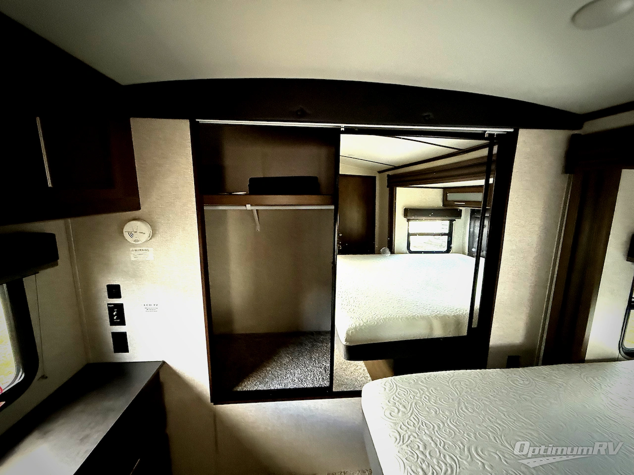 2020 Keystone Cougar Half-Ton 29FKD Photo 12